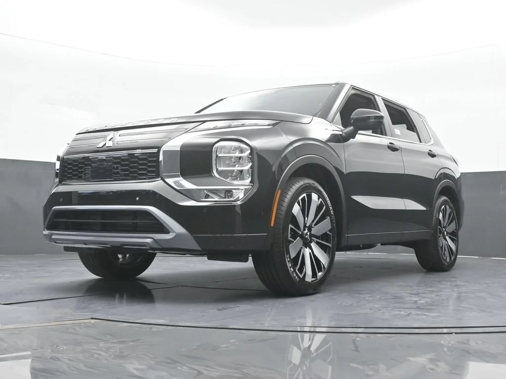 2026 Mitsubishi Outlander SE - Photo 65