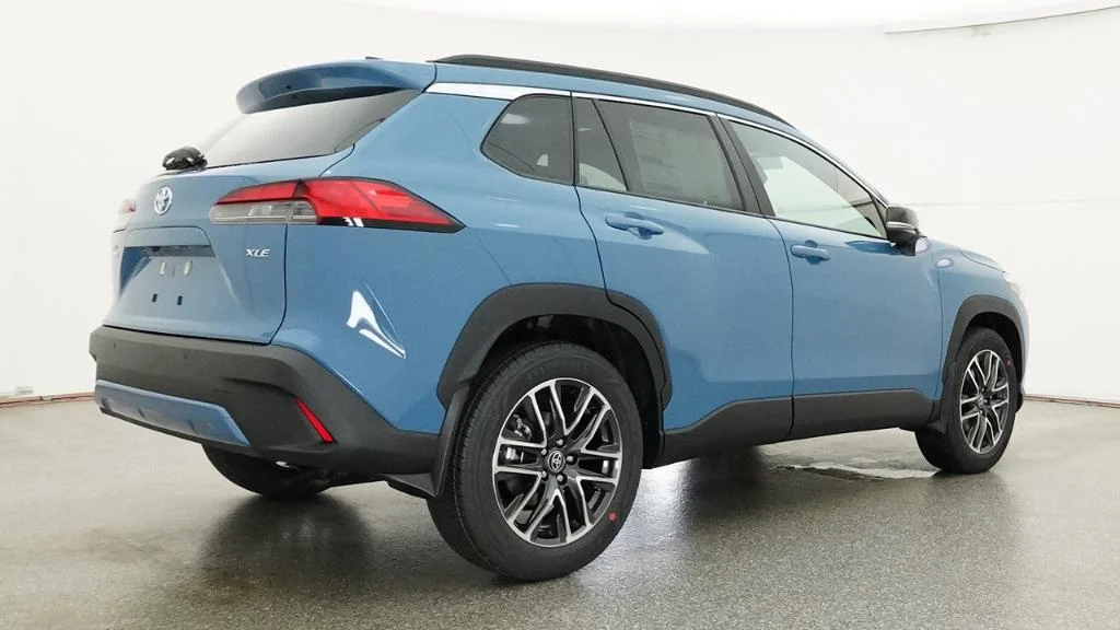 New 2026 Cavalry Blue Toyota XLE image 23