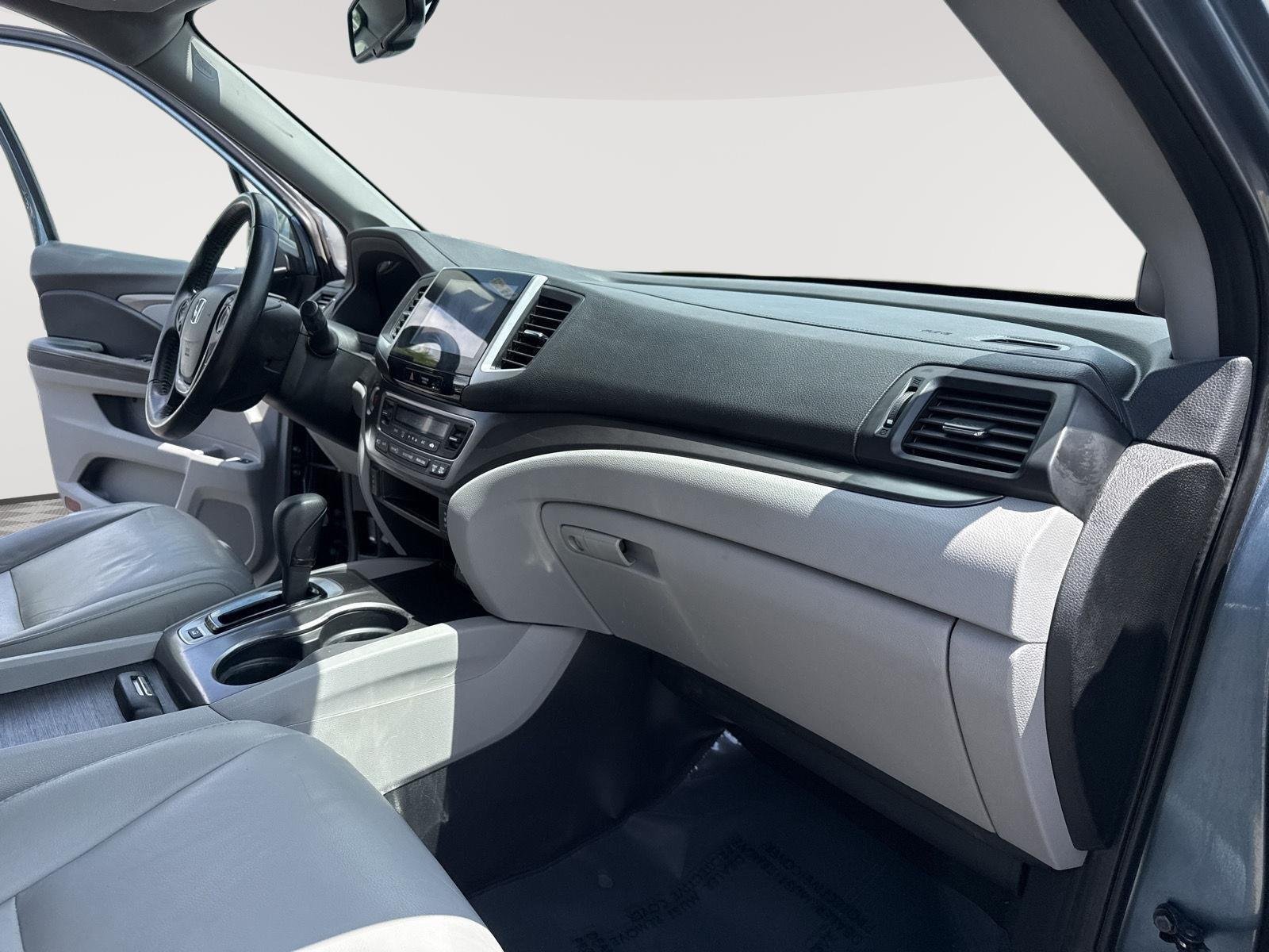 Used 2018 Steel Sapphire Metallic Honda EX-L image 33