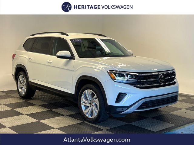 White 2023 Volkswagen Atlas SUV / Crossover Front-Wheel Drive