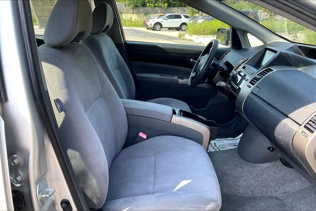 Used 2008 Silver Toyota Base image 6