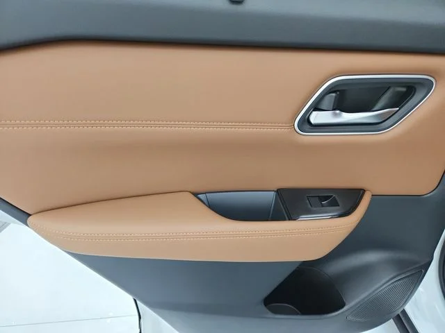 New 2026 White Nissan Platinum image 46