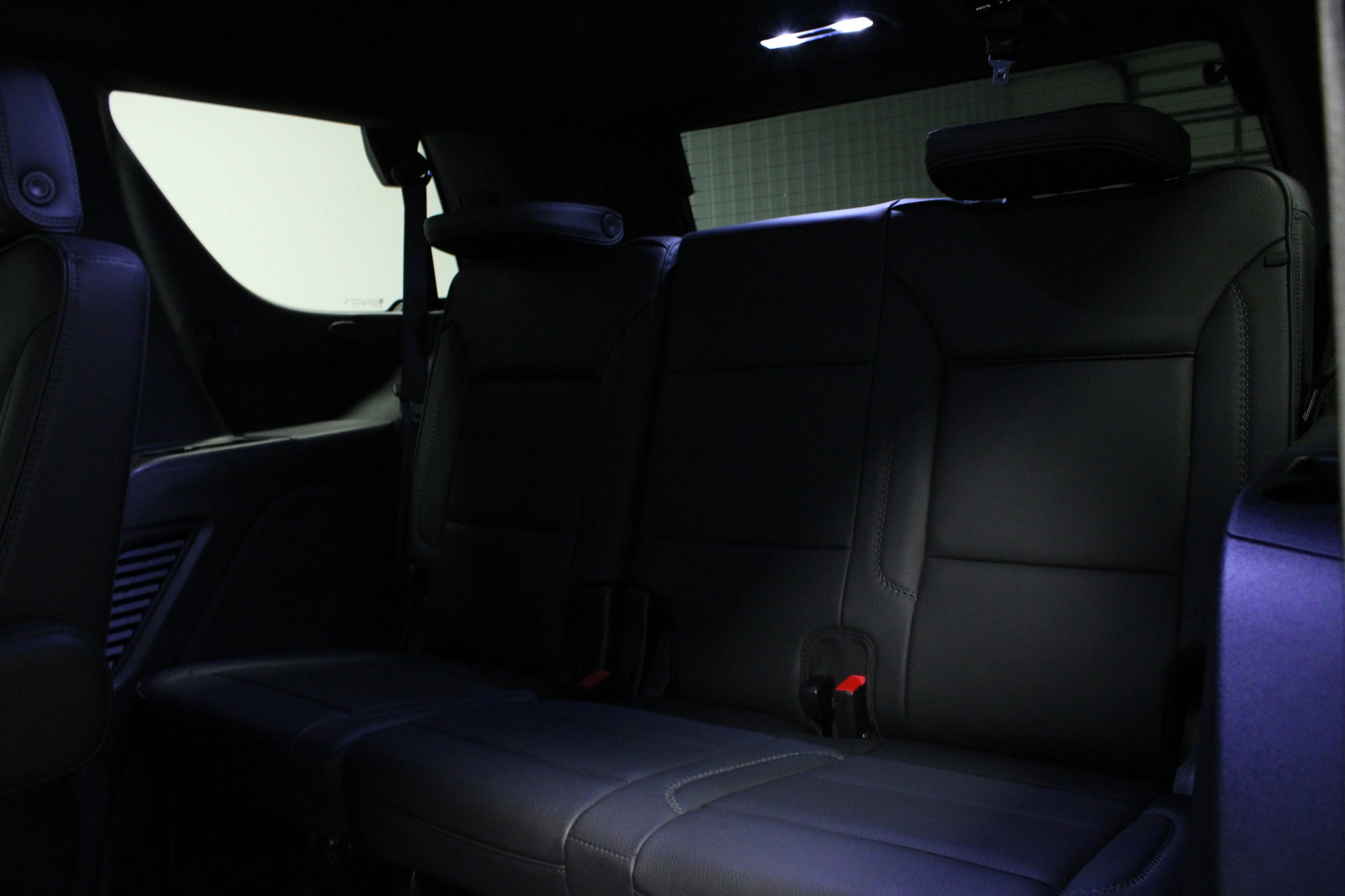 Used 2025 Sterling Metallic GMC Denali image 14