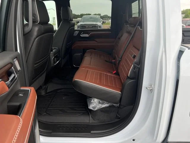 New 2026 Glacier White Tricoat GMC Denali Ultimate image 28