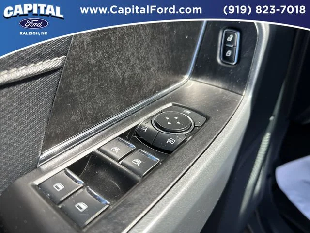 Used 2023  Ford XLT image 21