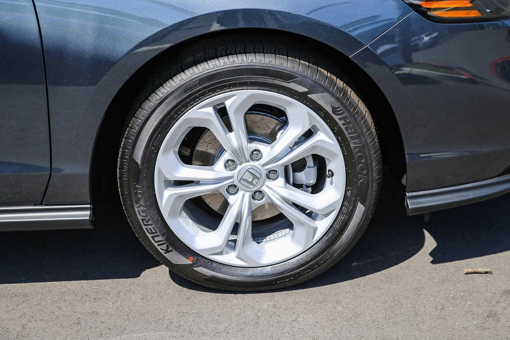 New 2026 Meteorite Gray Metallic Honda LX image 9