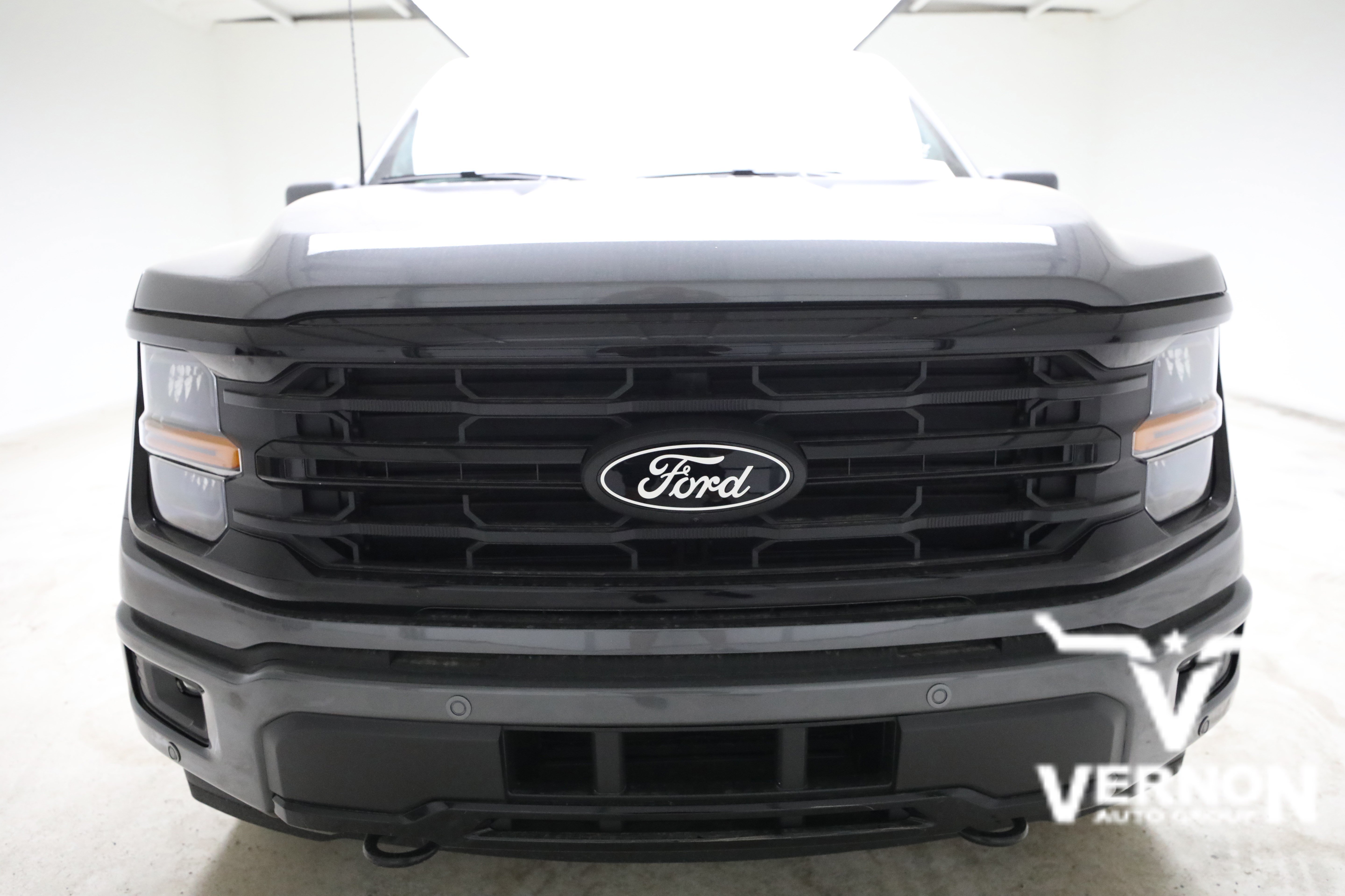 New 2026 Carbonized Gray Metallic Ford  image 8