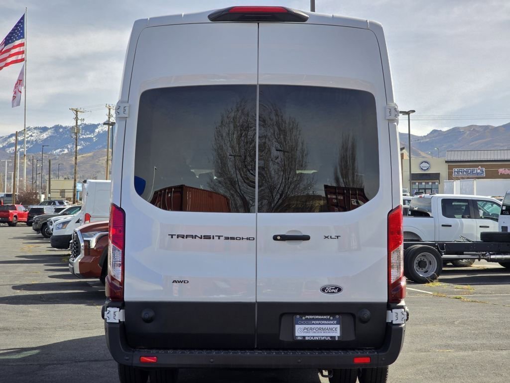 New 2026 Oxford White Ford XLT image 21