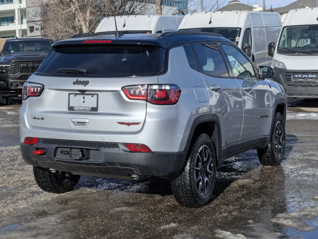 New 2026 Silver Jeep Trailhawk - - 4x4 - Sun Sound & Nav Group - Pano Roof - Alpine Speakers & More! image 8
