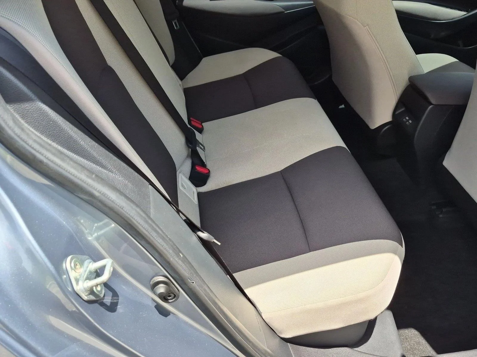 Used 2024 Celestite Toyota Hybrid LE image 18