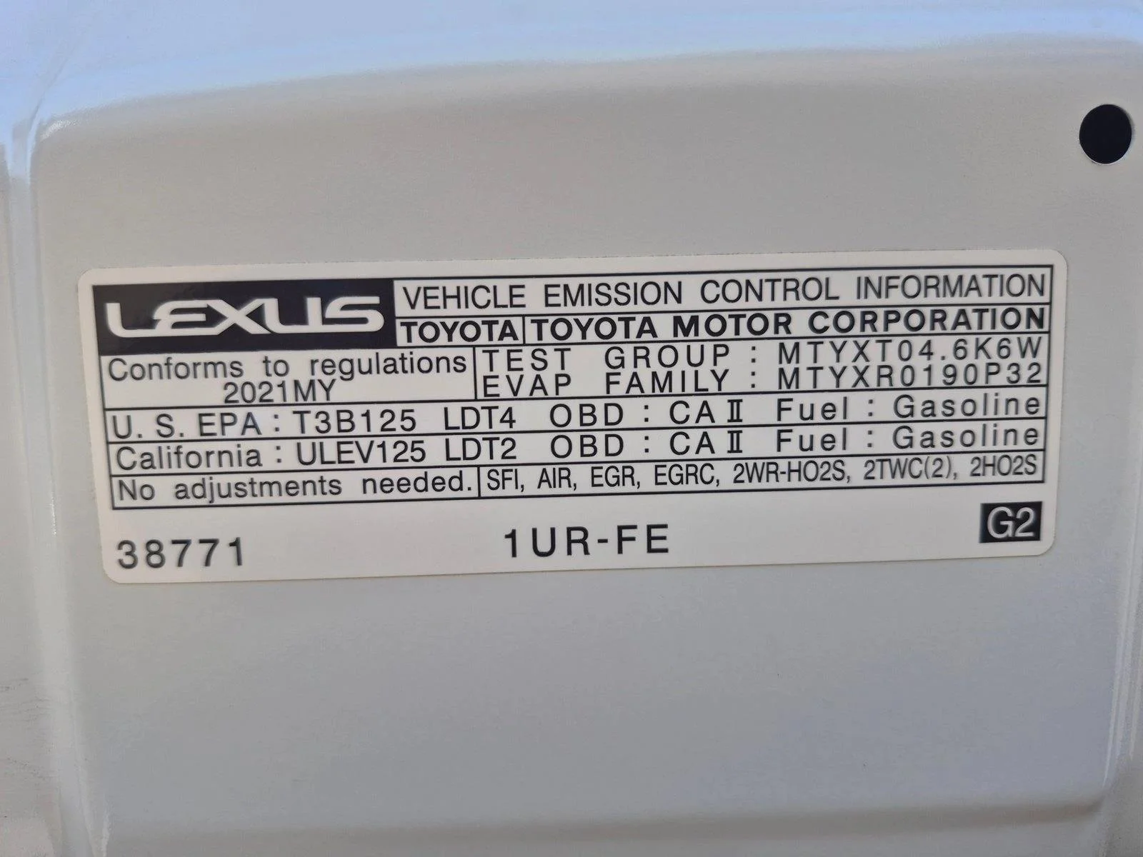 Used 2021 Starfire Pearl Lexus  image 23