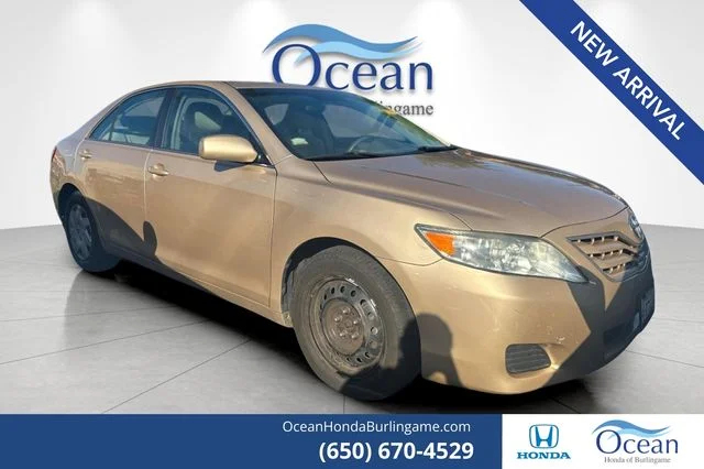 2010 Toyota Camry's photo
