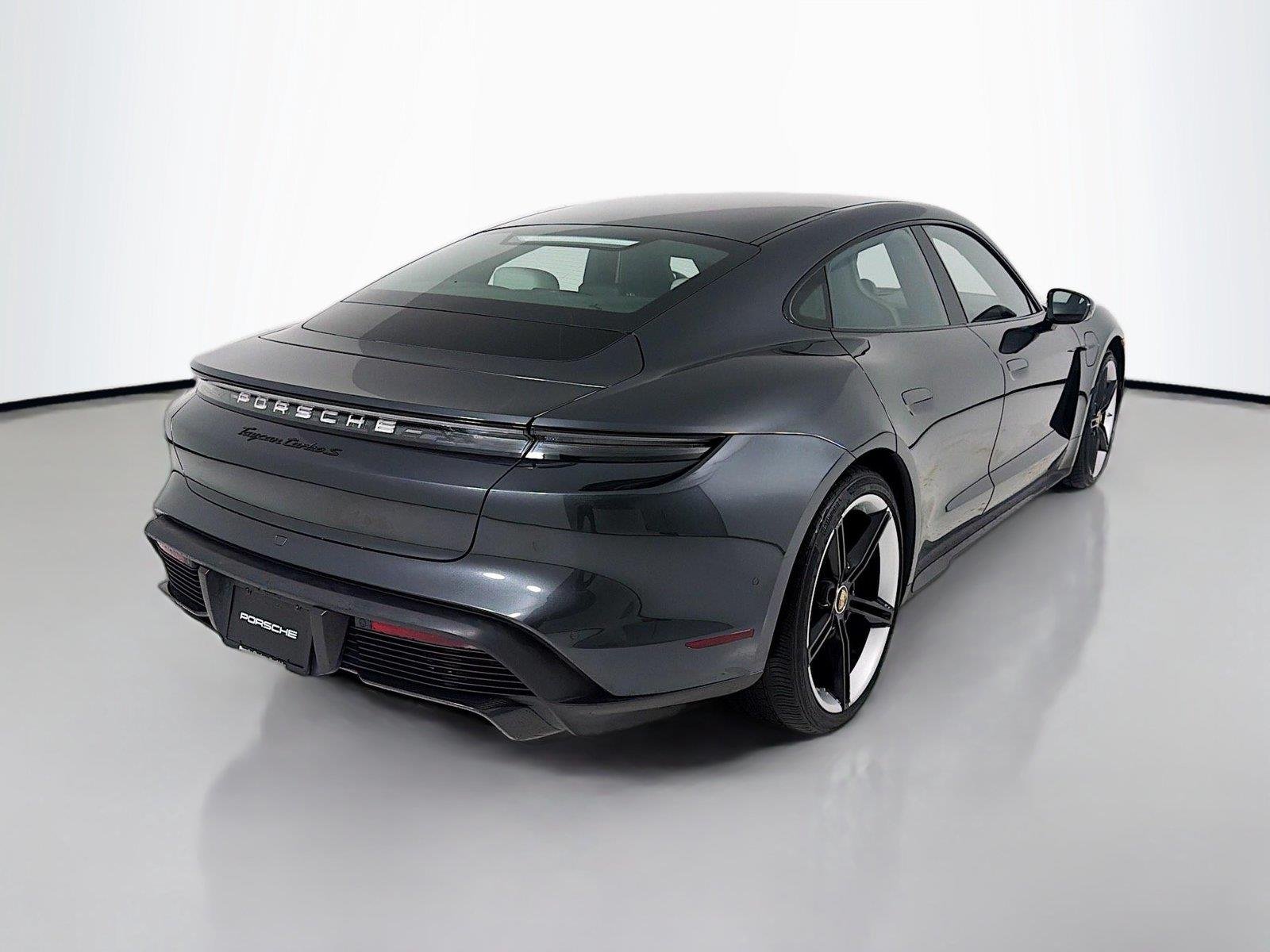 Used 2020 Volcano Grey Metallic Porsche Turbo S image 29