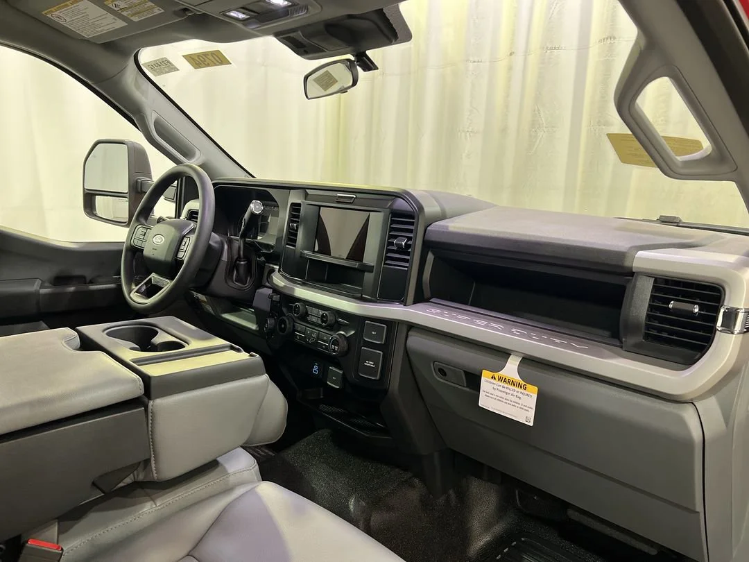 2026 Ford F-350 Super Duty Chassis Cab XL - Photo 12