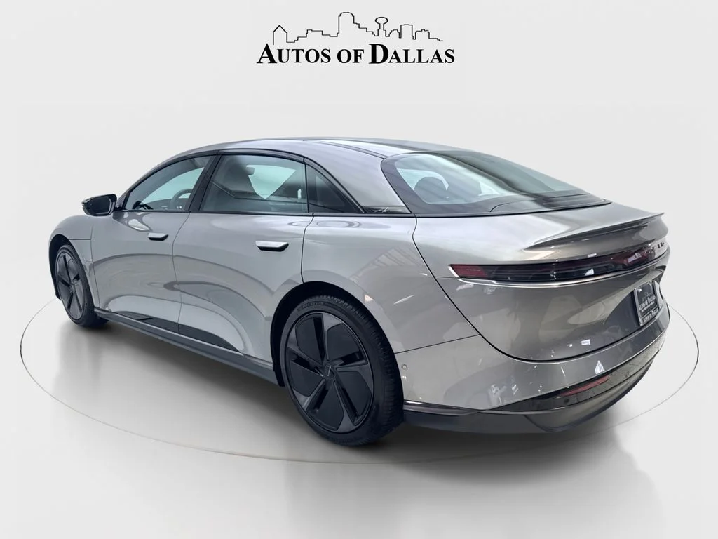 Used 2024 Silver Lucid Touring image 9