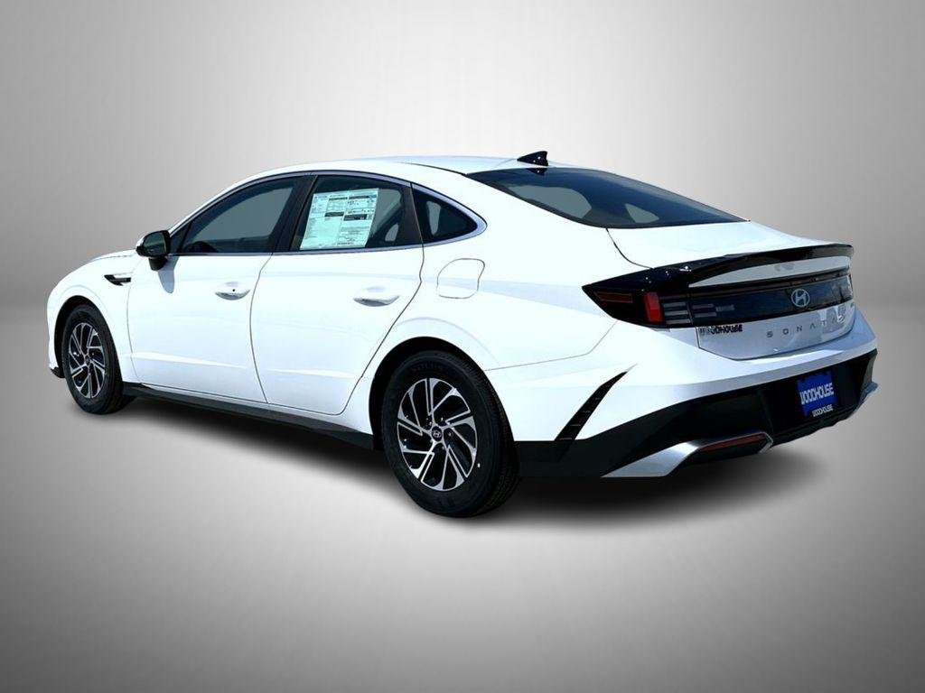 New 2026 Serenity White Hyundai Blue image 7