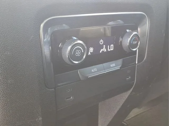 Used 2025 Black Chevrolet LT image 17