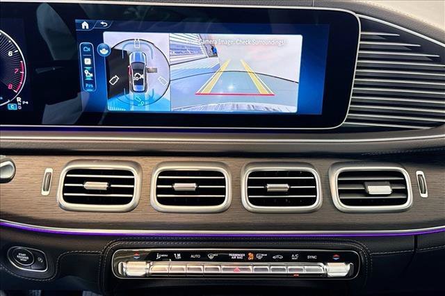 New 2026 Selenite Grey Metallic Mercedes-Benz GLE 580 image 43