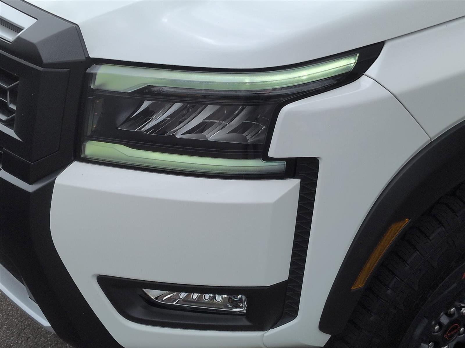 New 2026 Glacier White Nissan PRO-4X image 8