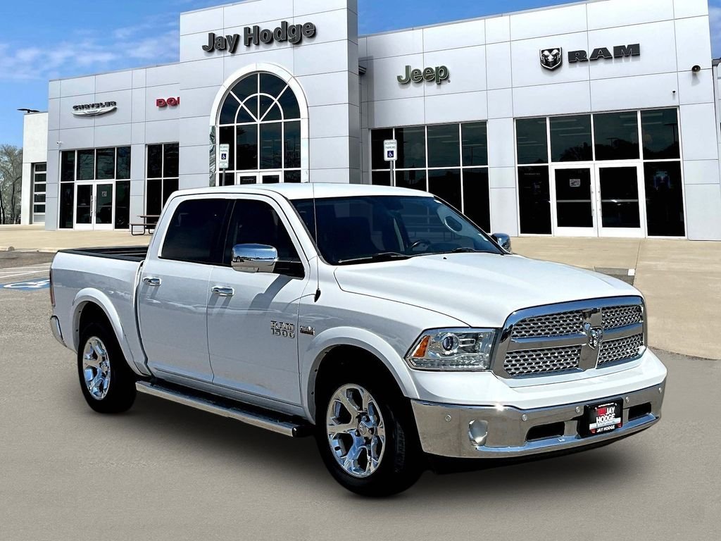 Used 2017 White Ram Laramie image 1