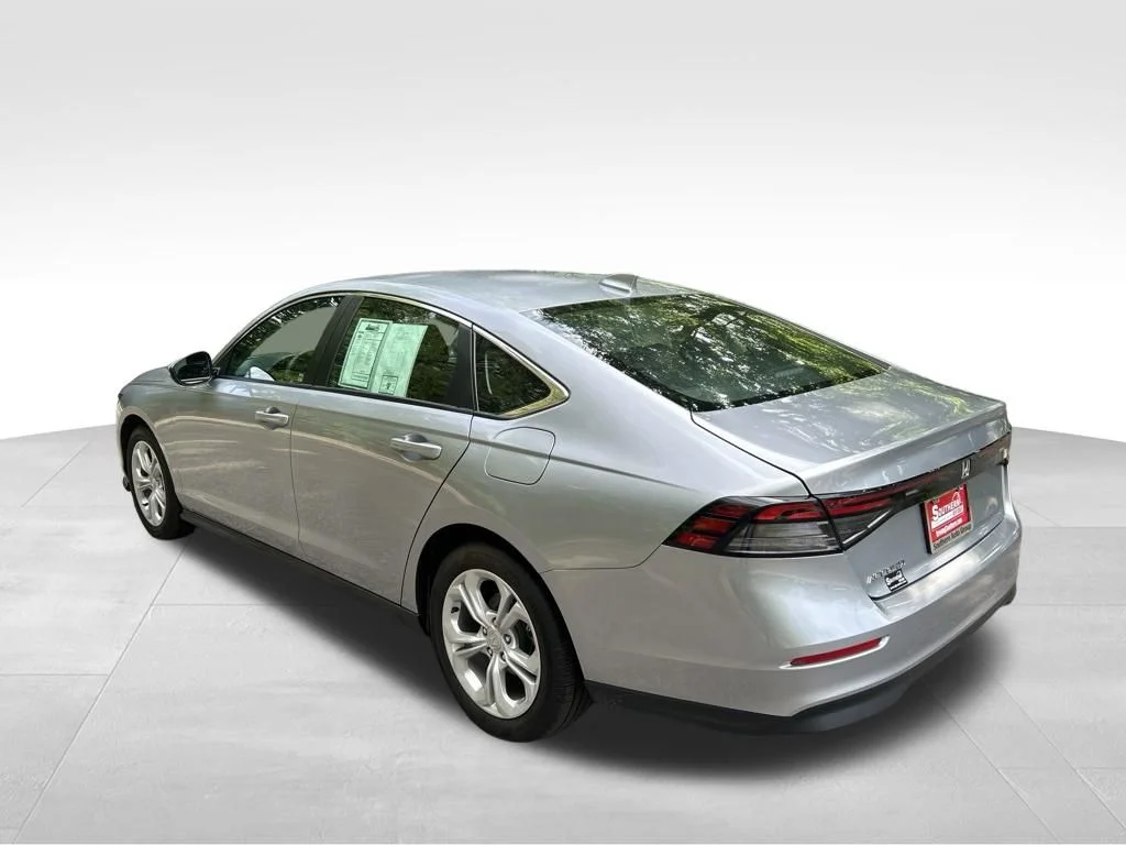 Used 2026 Silver Honda LX image 3