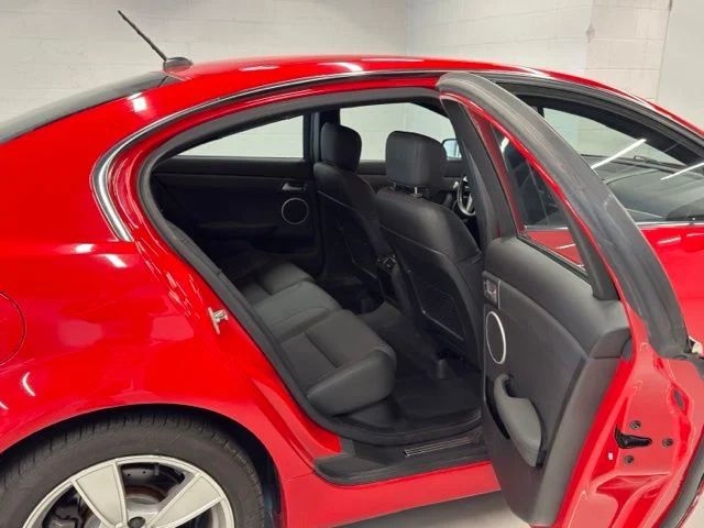 Used 2008 Red Pontiac GT image 9