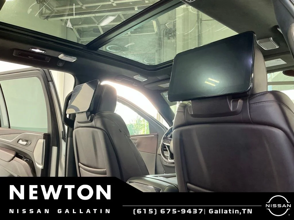 Used 2021 Crystal White Tricoat Cadillac Sport Platinum image 4
