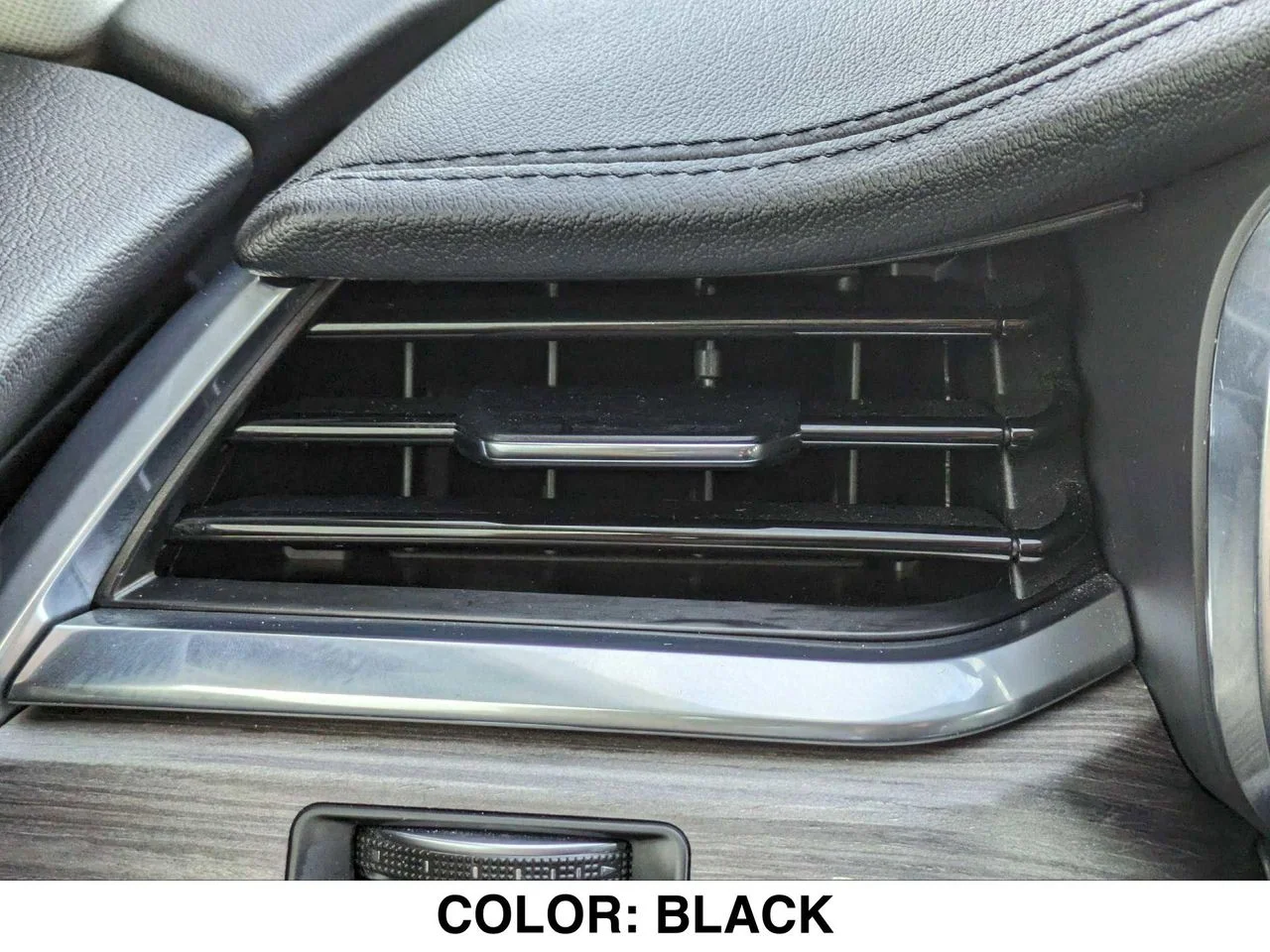 Used 2023 SANTORINI BLACK METALLIC Jaguar S P250 AWD Automatic image 18