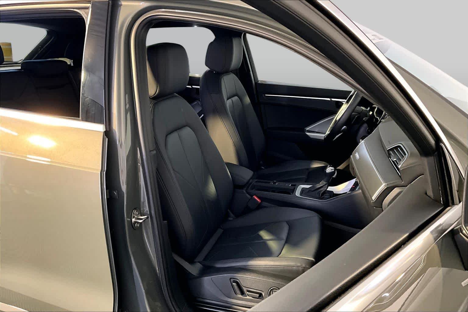 Used 2025 Chronos Gray Metallic Audi S line Premium image 15