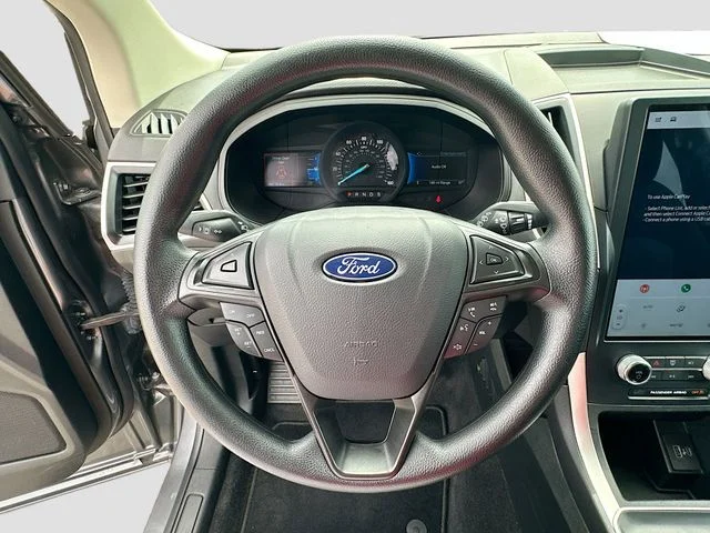 Used 2024 Gray Ford SE image 11