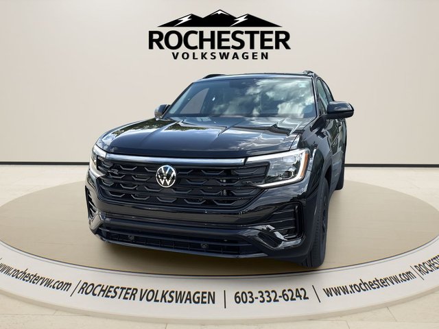 2026 Volkswagen Atlas Cross Sport 2.0T SEL R-Line Black