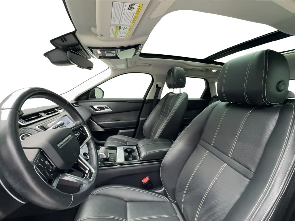Used 2021 Black Land Rover S image 18