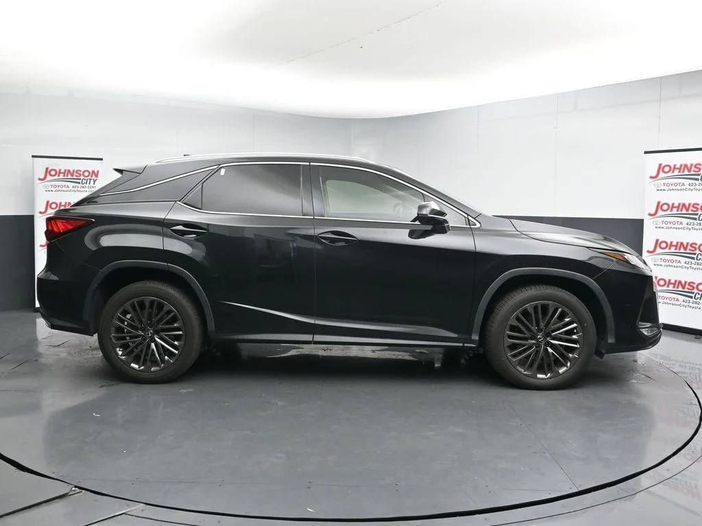 Used 2022 Black Lexus 350 image 9