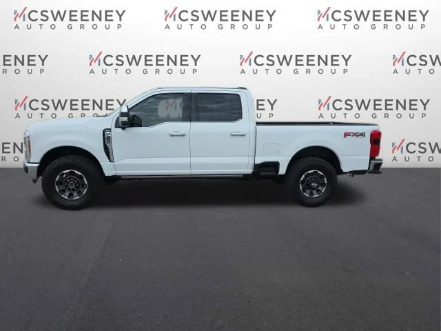Used 2025 White Ford XL image 4