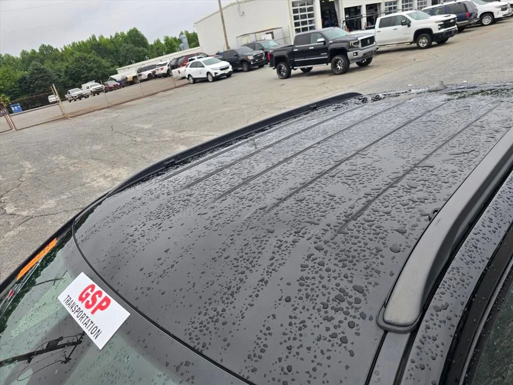 Used 2025 Black Jeep Trailhawk image 16