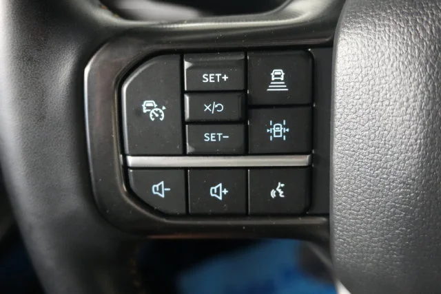 Used 2024 Agate Black Metallic Ford Platinum image 15