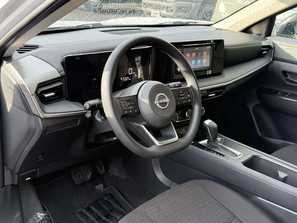 Used 2025 White Nissan S image 2