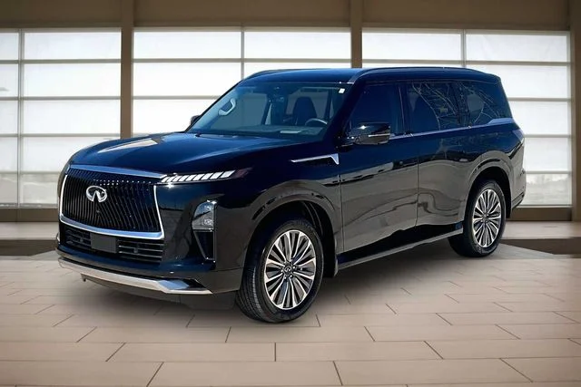 2026 INFINITI QX80 LUXE