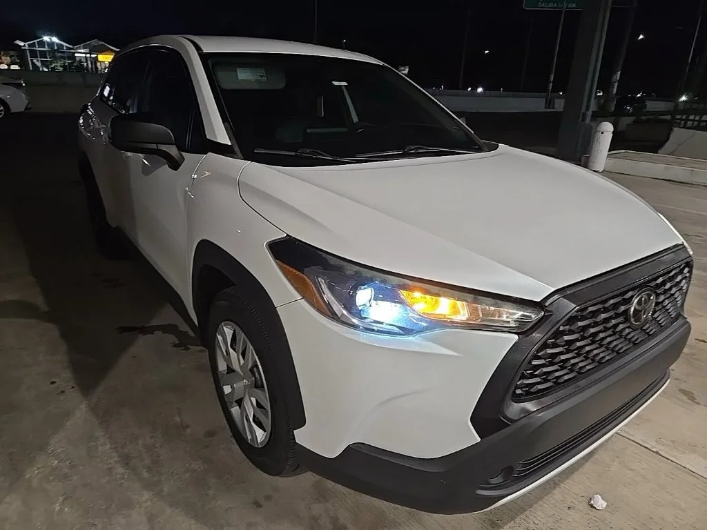 Used 2022 Beige Toyota L image 2