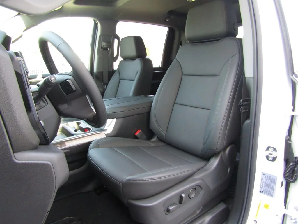 New 2026 Summit White Chevrolet LTZ image 25