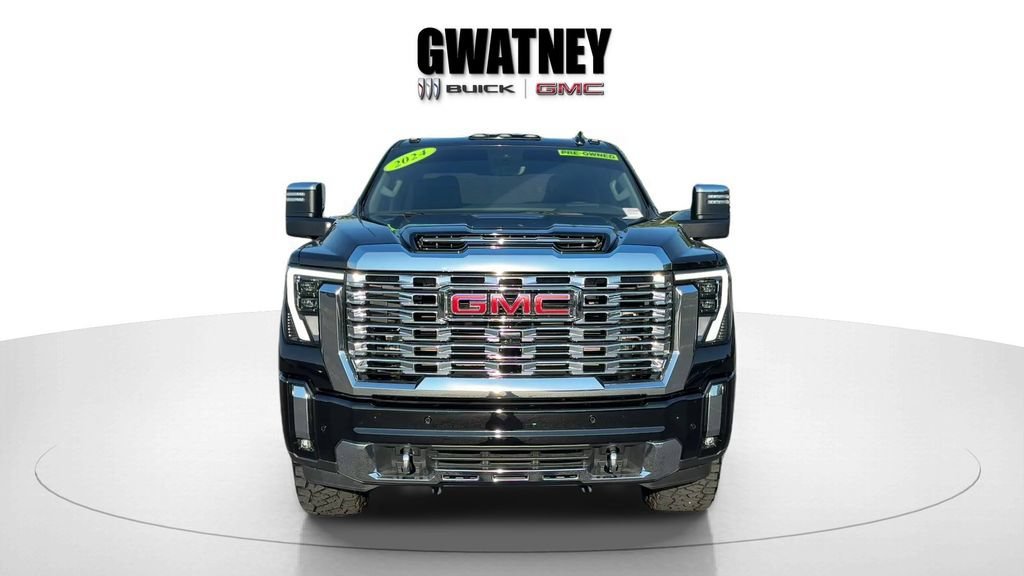 Used 2024 Onyx Black GMC Denali image 8