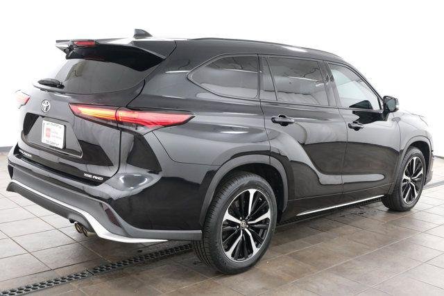 Certified Used 2021 MIDNIGHT BLACK METALLIC Toyota  image 6