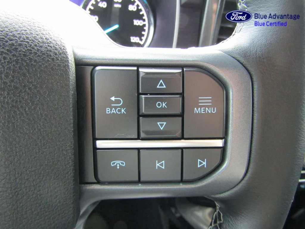 Certified Used 2023 Avalanche Ford XLT image 30