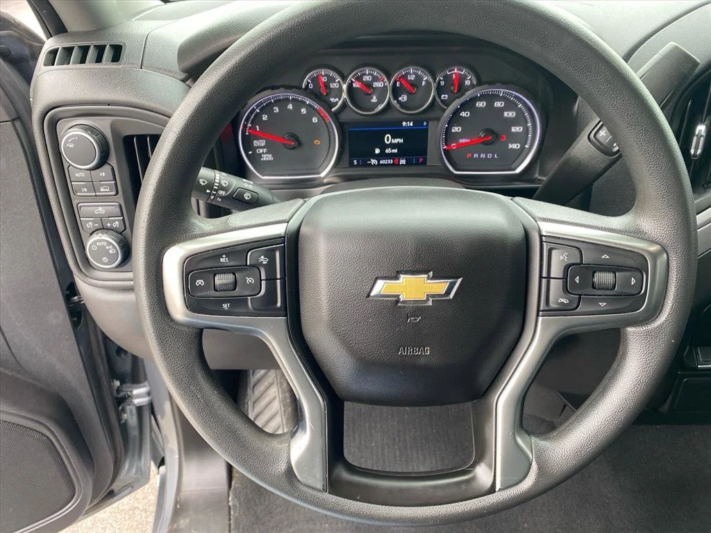 Used 2021 Satin Steel Metallic Chevrolet Custom image 10