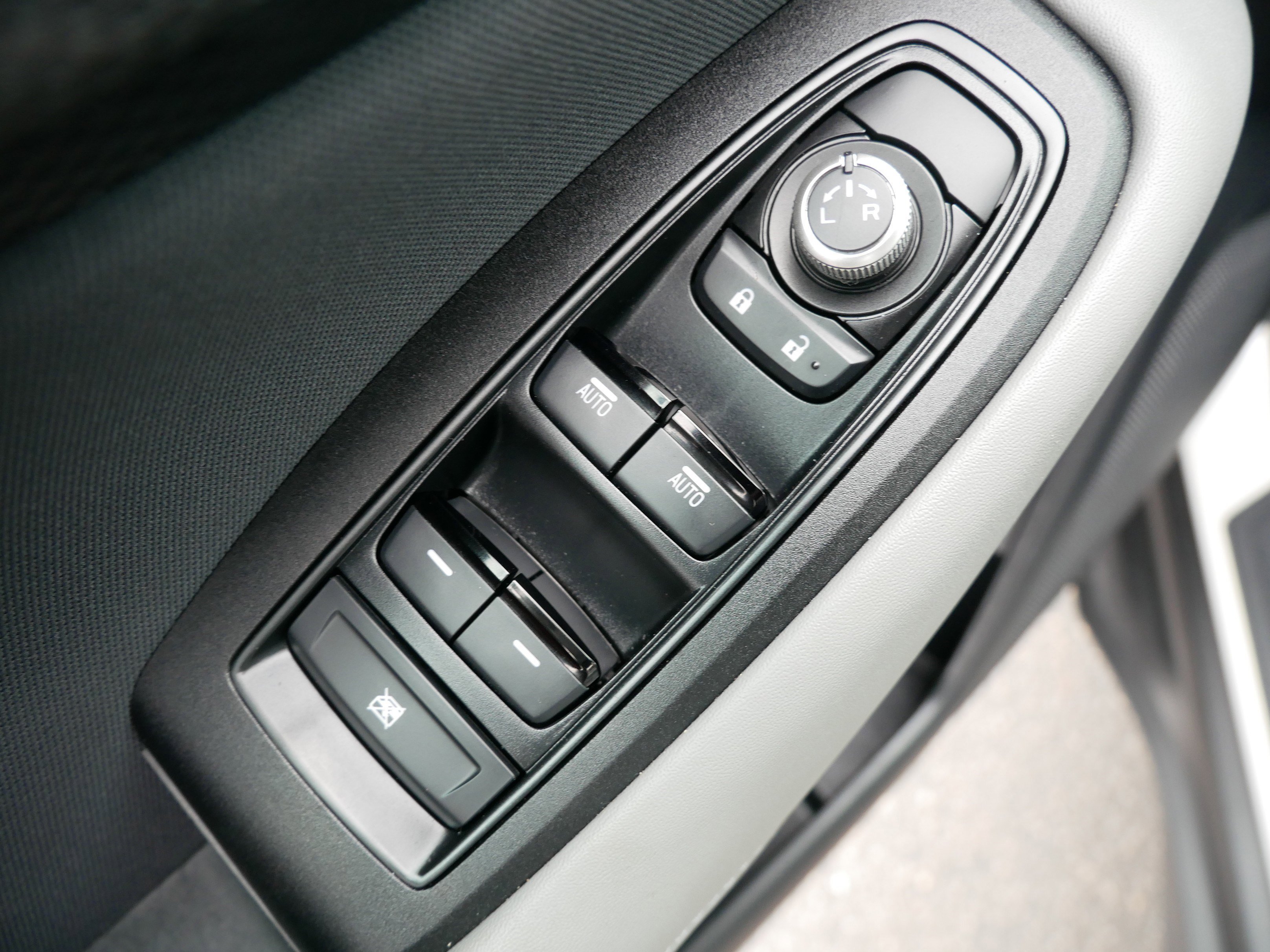 2024 Subaru Outback Premium - Photo 19