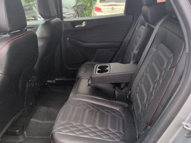 Used 2023 Silver Ford ST-Line Elite image 24