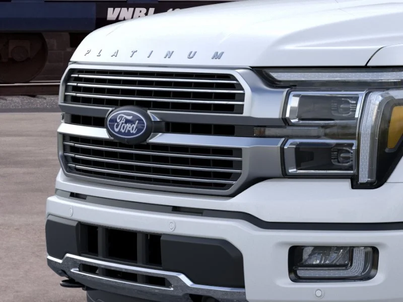 New 2026 Star White Metallic Tri-Coat Ford Platinum® image 30
