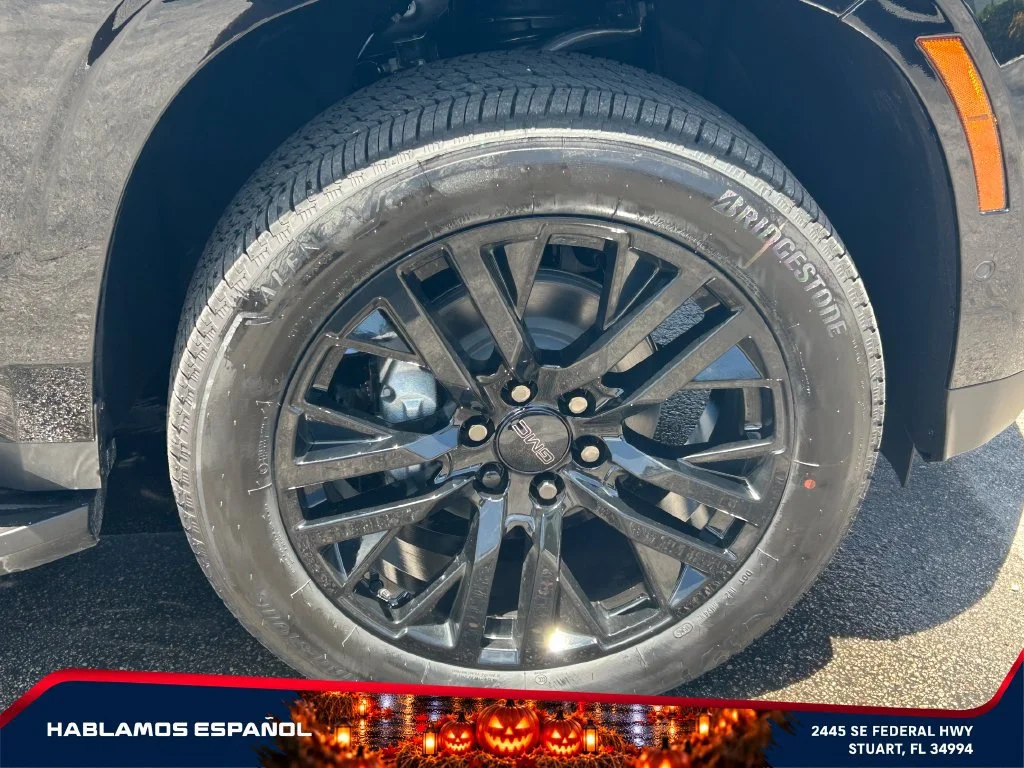 New 2026 Onyx Black GMC Elevation image 22
