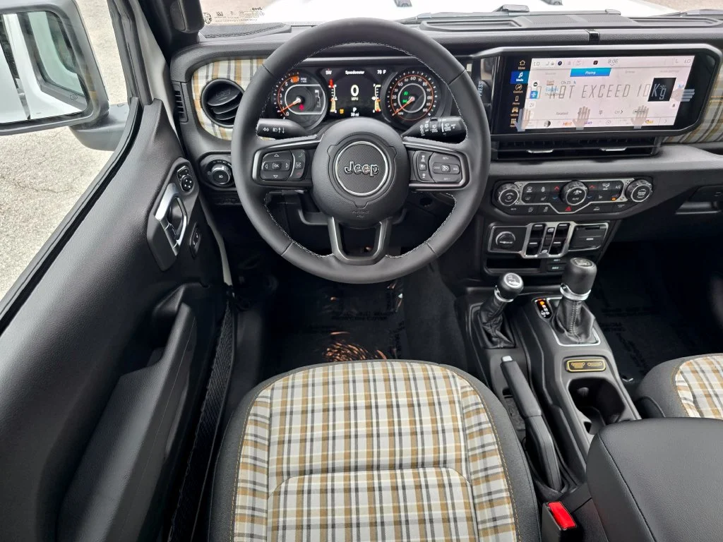 New 2026 White Jeep 85th Anniversary Edition image 27