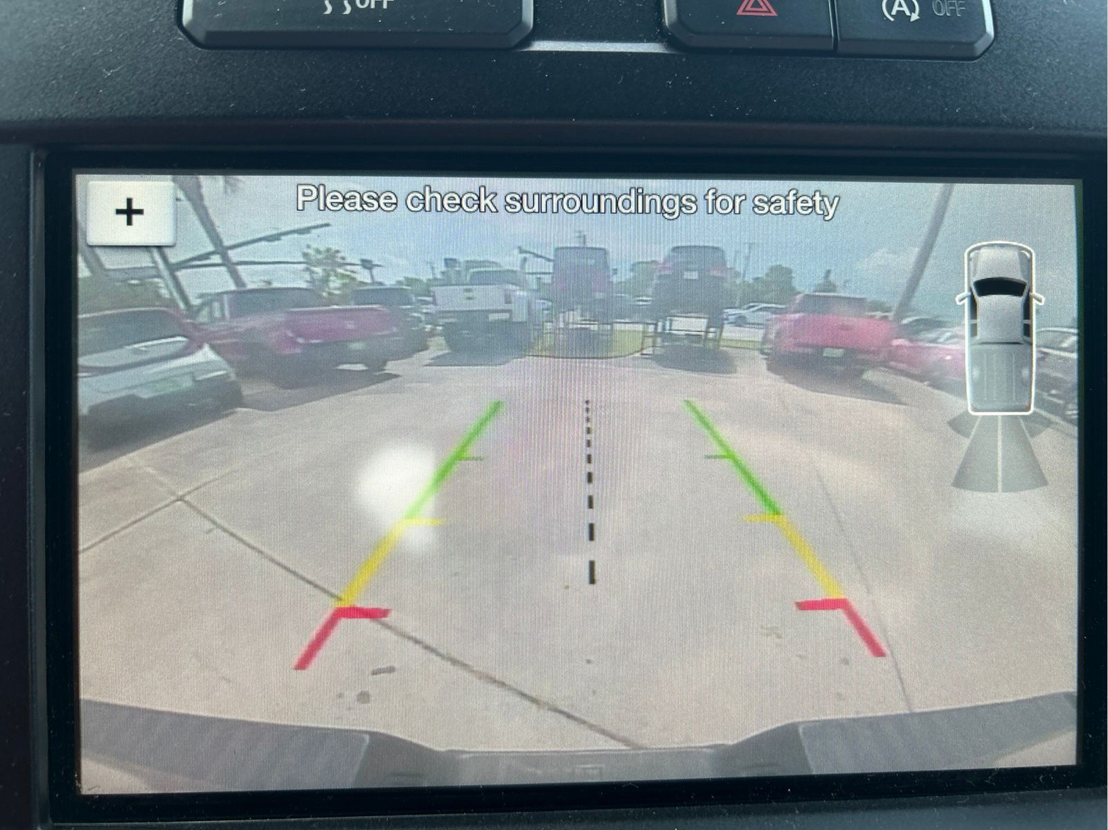 Used 2018 Gray Ford XLT image 30
